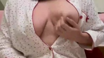 Janda Sange Ngangkang Omek Geter